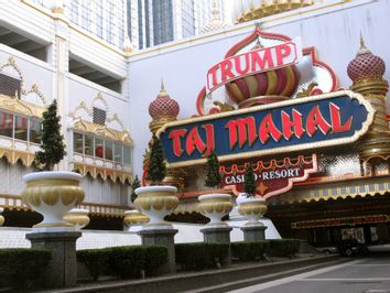 Taj Mahal Closing