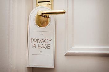 Privacy Please Sign