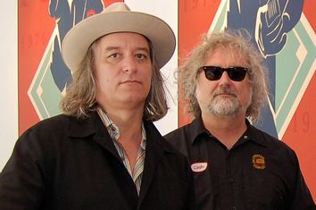 Peter Buck, Scott McCaughey