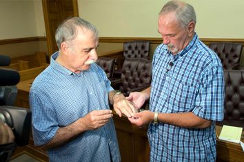 Tony Chiaro, Earnie Matheson
