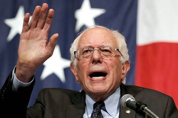 U.S. Democratic presidential candidate Sanders speaks at the Iowa Democratic Wing Ding dinner in Clear Lake