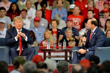 Donald Trump, Alan Wilson