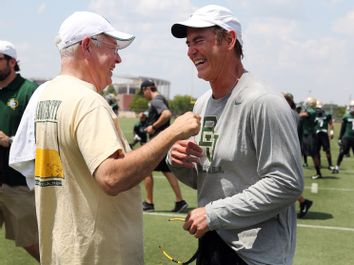 Ken Starr, Art Briles