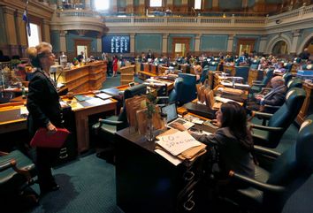 Divided America Women In Office