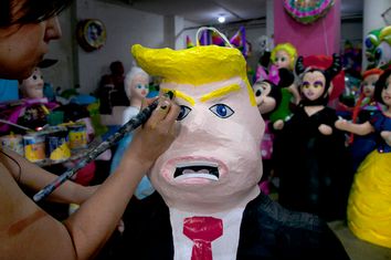 Donald Trump Pinata