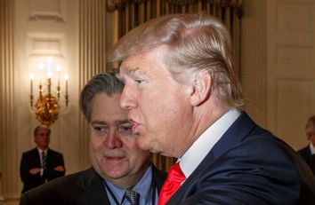 Donald Trump, Steve Bannon