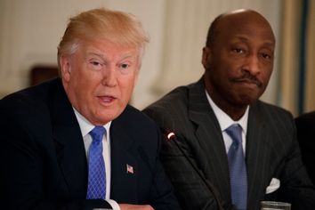 Donald Trump, Kenneth Frazier
