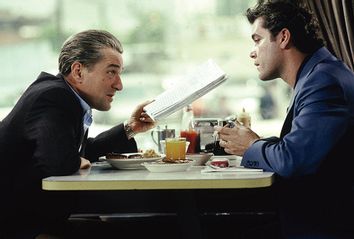 Robert De Niro and Ray Liotta in 