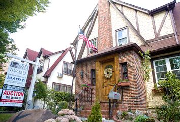 Donald Trump's childhood home in Queens