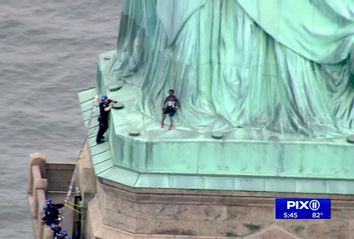 Statue of Liberty Arrests