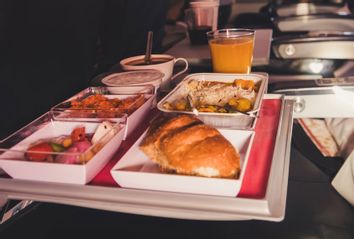 Lunch in airplane