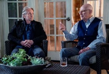 Michael Douglas; Alan Arkin; The Kominsky Method