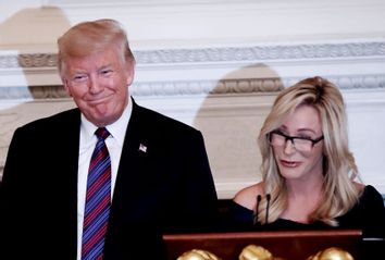 Donald Trump; Paula White