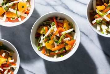 Orange-Jicama Salad with Sweet and Spicy Peppers
