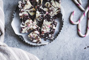 Peppermint bark