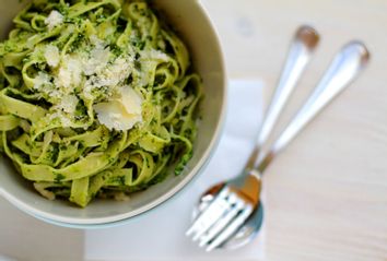 Tagliatelle with spinach