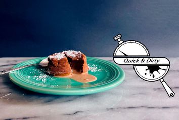 Dulce De Leche Lava Cake