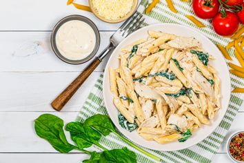 pasta; chicken alfredo; chicken