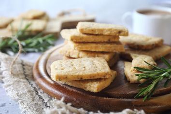 Rosemary Shortbread Cookies