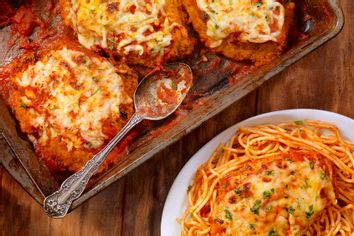 Chicken Parmesan with Spaghetti