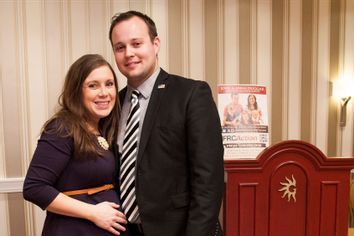 Anna Duggar; Josh Duggar