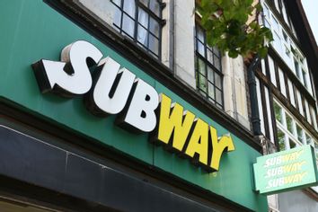 Subway restaurant exterior