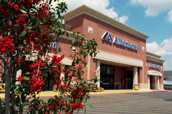 Albertson's Store Exterior