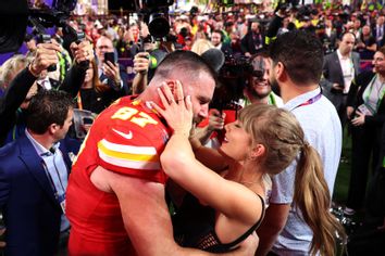 Taylor Swift; Travis Kelce