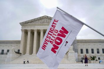 SCOTUS Samuel Alito Protest flag