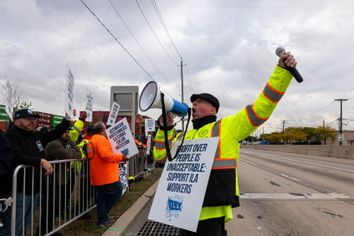 Dockworkers strike International Longshoremen’s Association Newark New Jersey