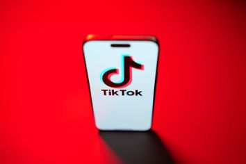 Tiktok app logo phone