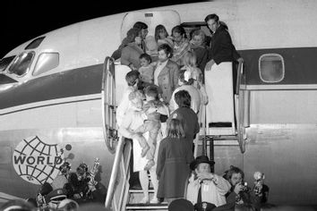 Vietnamese orphans Operation Babylift