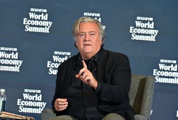 Steve Bannon