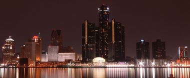 Image for Detroit's population plummets 25 percent in a decade