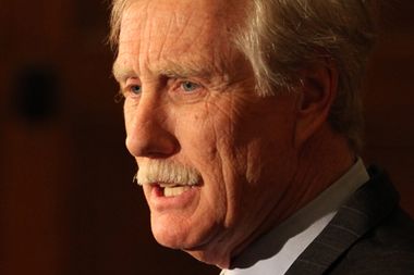 Image for Maine's Angus King still doesn't want to caucus with anyone
