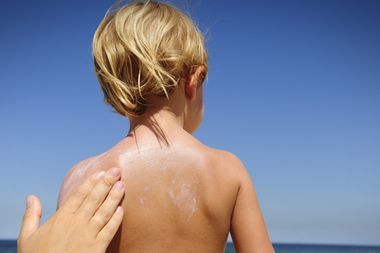 Image for How do the chemicals in sunscreen protect our skin from damage?
