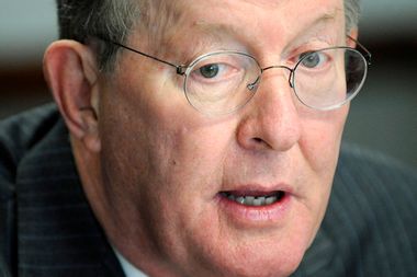 Image for Tea Party's last chance: Can it topple Lamar Alexander today?