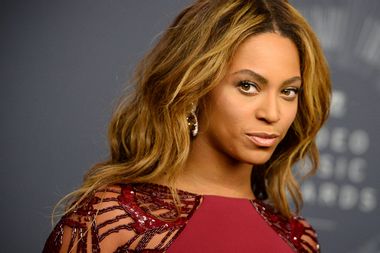 Image for #BeyBeAHERO: Twitter calls on  Beyoncé to help defeat anti-LGBT discrimination in her hometown