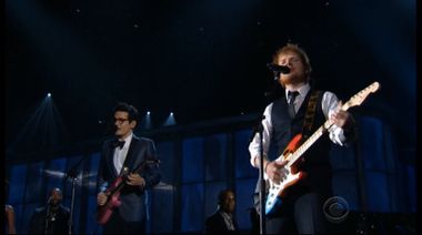 Image for John Mayer joins Ed Sheeran for an emotional performance of 