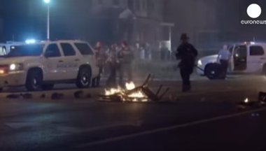 Image for St. Louis police deploy tear gas against protesters in night of unrest over killing of 18-year-old man