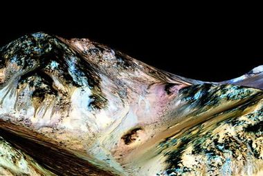 Image for Twitter ruins everything: NASA's announcement of flowing water on Mars met with ignorance and cynicism