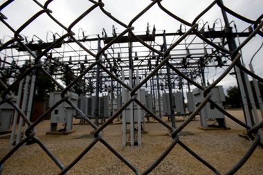 Image for The old, dirty, creaky US electric grid would cost $5 trillion to replace. Where should infrastructure spending go?