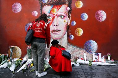 David Bowie Mourners