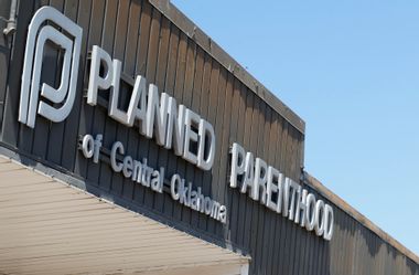 Defunding Planned Parenthood