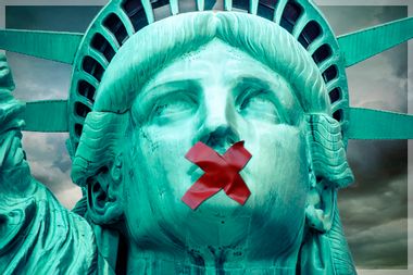 Statue of Liberty, Mouth Taped