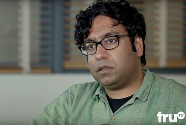 Hari Kondabolu in "The Problem With Apu"