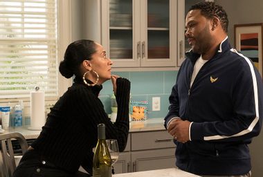 Tracee Ellis Ross and Anthony Anderson in "Black-Ish"