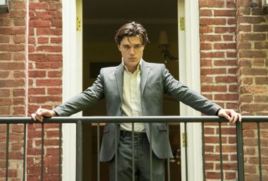Finn Wittrock on the set of Write When You Get Work.