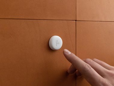 Image for This button expands your smartphone’s abilities