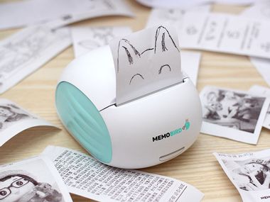 Image for This personal note printer requires zero ink